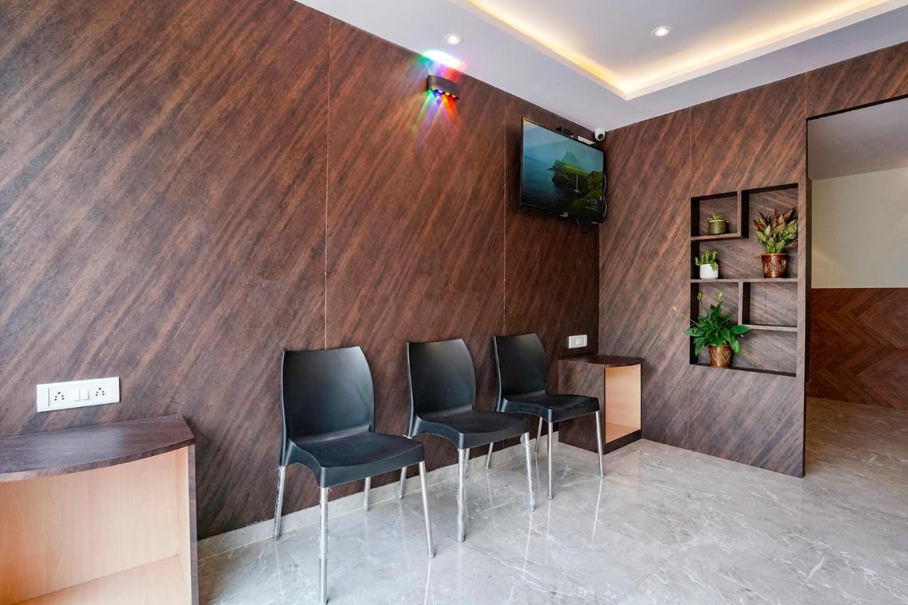 Fabhotel Antlers Bombaim Exterior foto